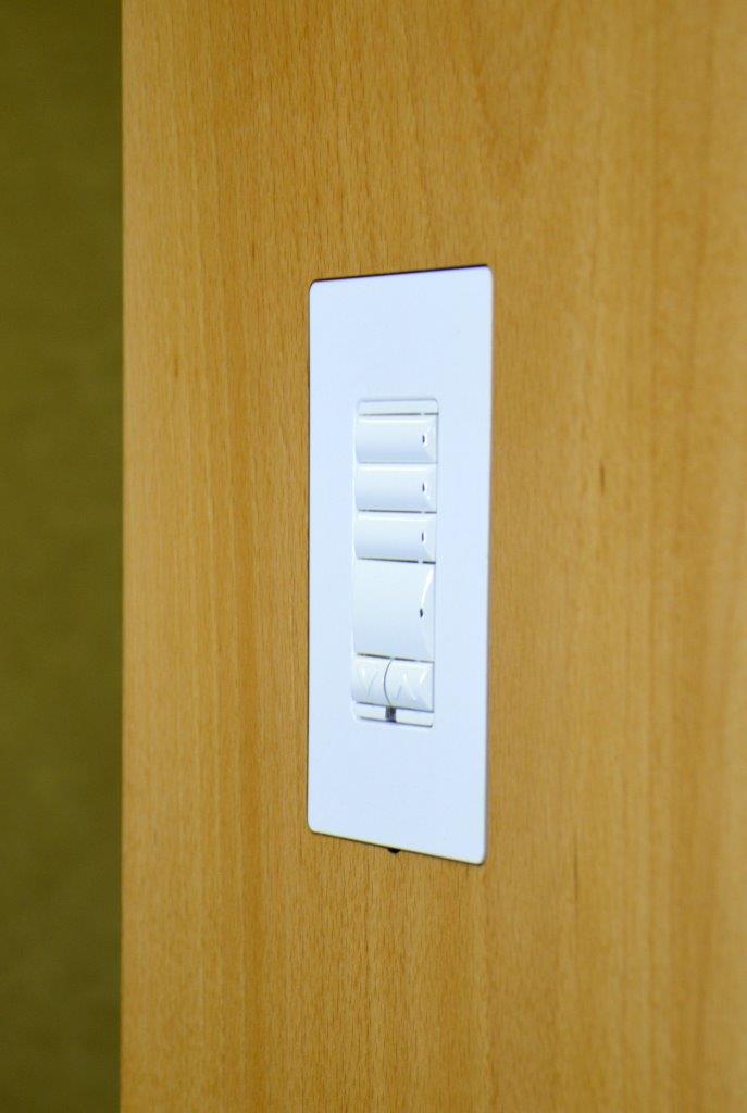 solid surface mount for Designed for ​Control4 high voltage keypads and dimmers installed in Lutron Designers Style faceplates
