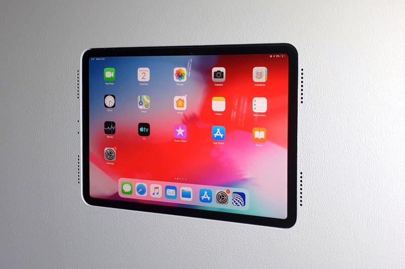 WALL-SMART INVISIBLE MOUNT FOR IPAD PRO 11" 1ST GEN - WITH GRILLS