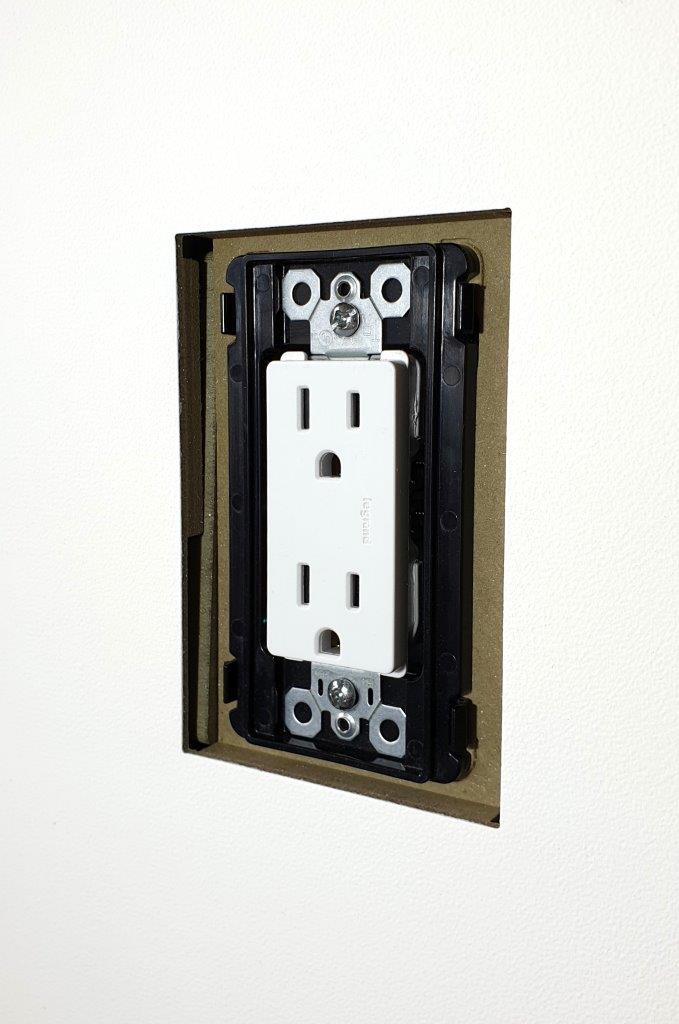 Wall-Smart NC FOR BASALTE RECEPTACLE ACCESSORY 1GANG