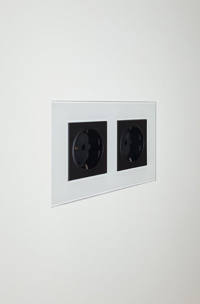 New construction flush mount for Palladiom Square style socket - Glass