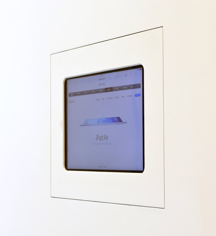 WALL-SMART SECURED  MOUNT FOR IPAD - ACCESSIBLE